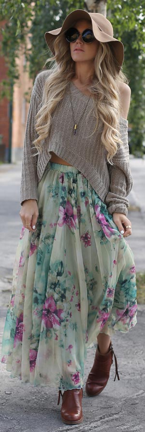 בוהו Floral Maxi Skirt Outfit