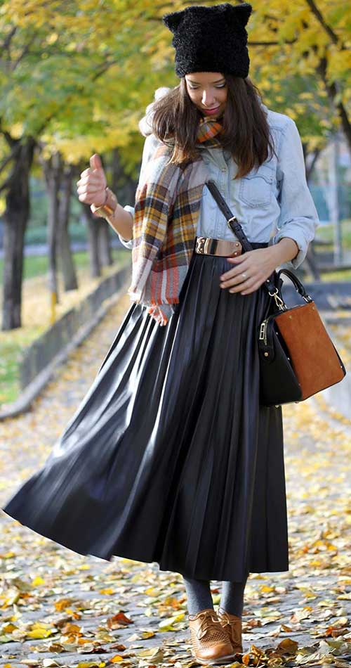 Piele Maxi Skirt Denim Blouse Outfit