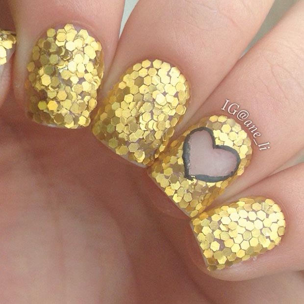 Zlato Glitter Heart Nails 