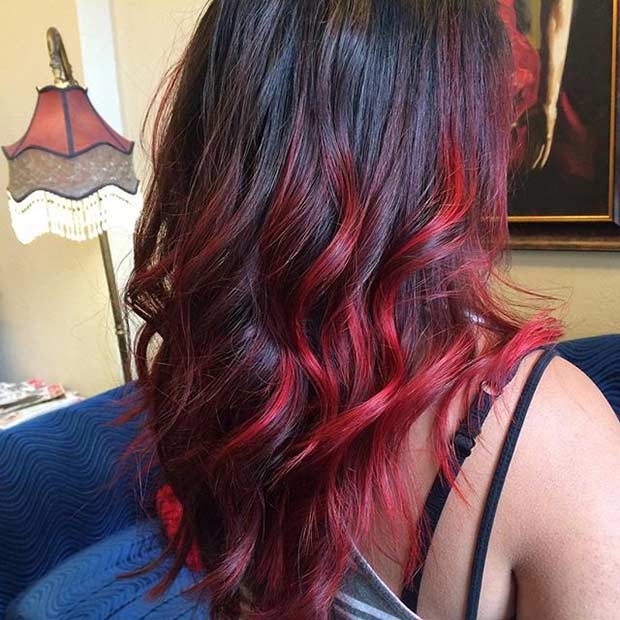 สดใส Vibrant Red Ombre Hair
