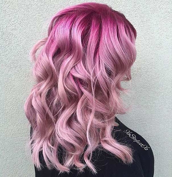 Светло Pink Hair Color Idea