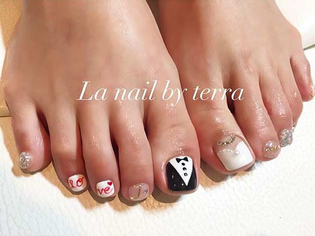Gelin and Groom Toe Nail Design for a Wedding