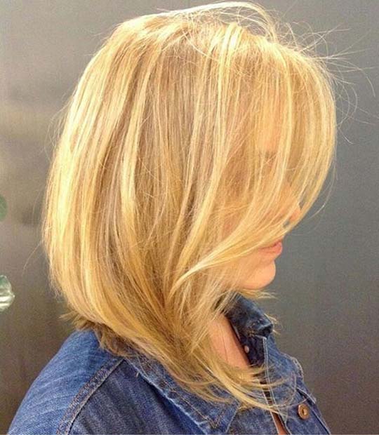 Moale A Lined Blonde Lob Haircut