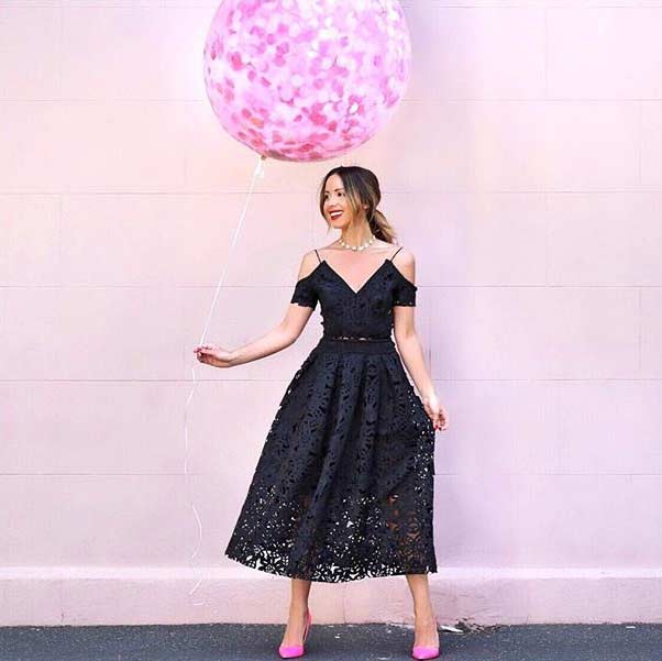 חָמוּד Black Lace Prom Dress