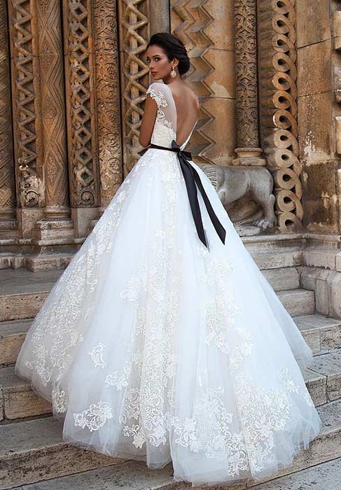 fehér Princess Ball Gown Wedding Dress