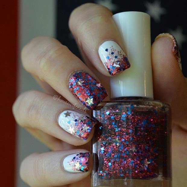 glittery Nail Design for the 4th of July