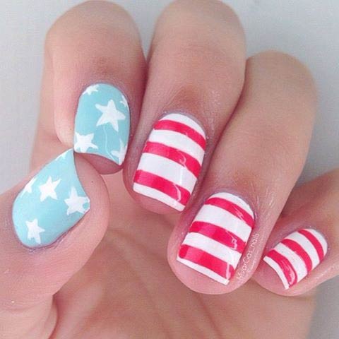 अमेरिकन Flag Nail Design for Short Nails