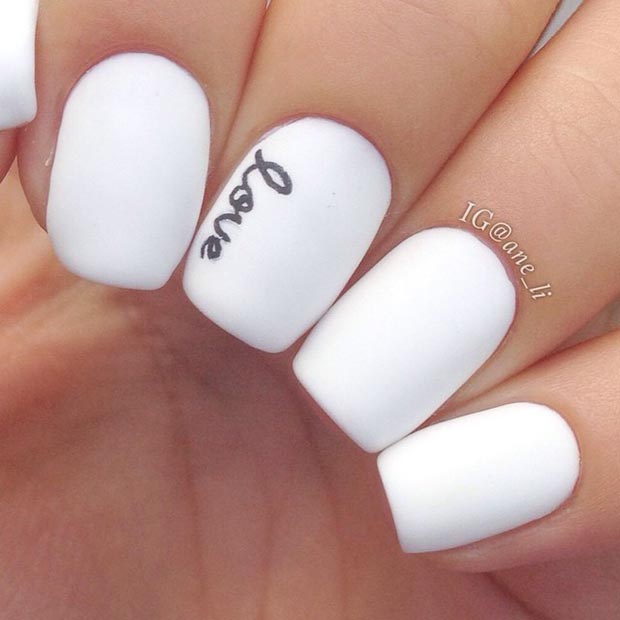 ขาว Love Nails 