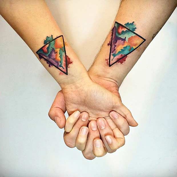 Acuarelă Triangle Couple Tattoos