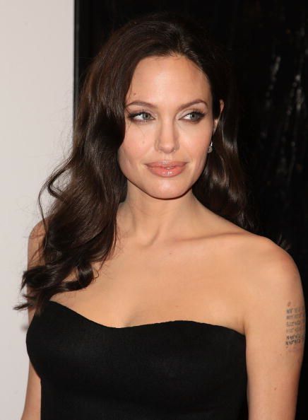 एंजेलीना Jolie