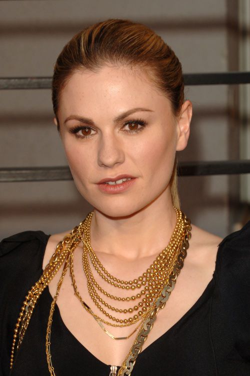 Anna Paquin is bisexual