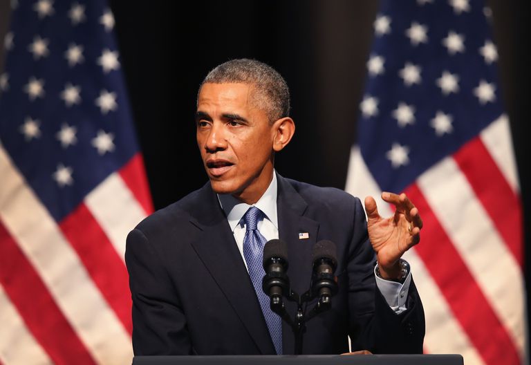 ประธาน Obama Delivers Address On Economy At Northwestern University