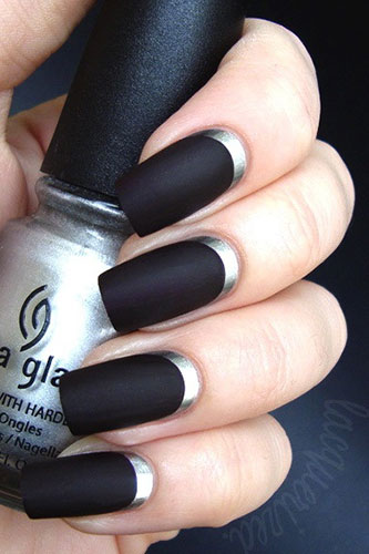 Црн Matte Nails with Silver Details