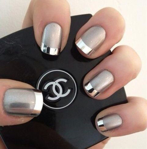 siva and Silver Matte Nails