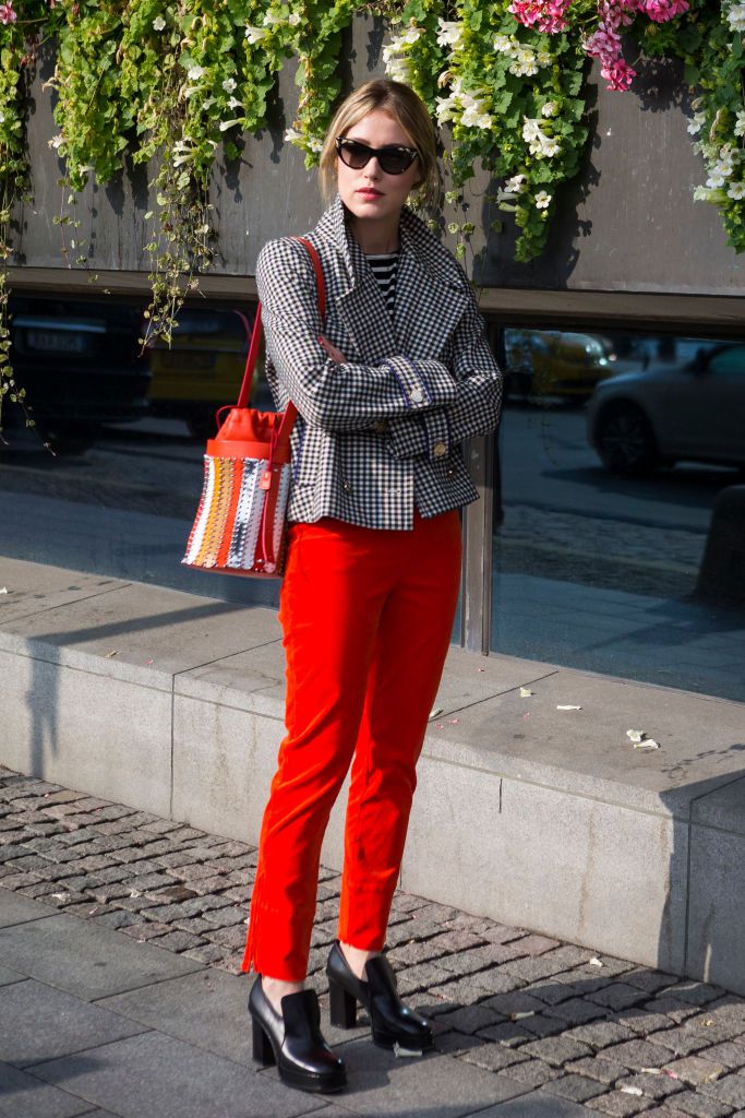 Modno outfit for wearing to the office for women