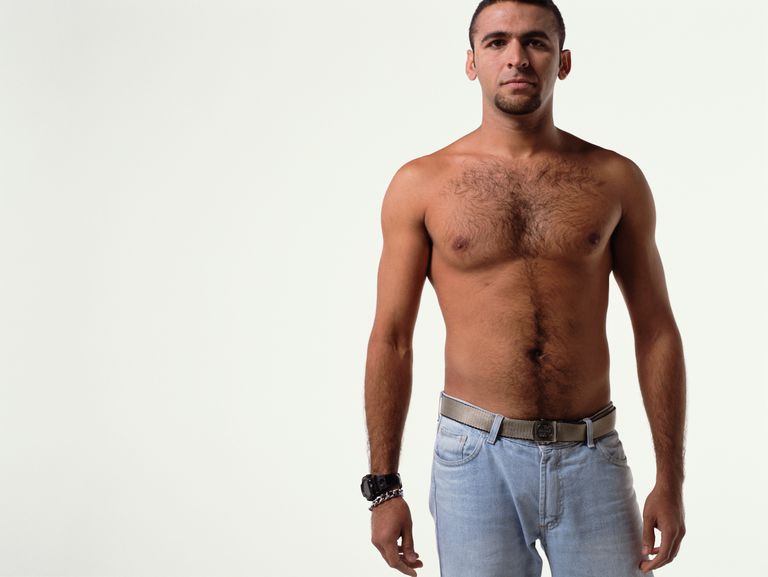 Gay moški in telo - za britje ali ne za britje?