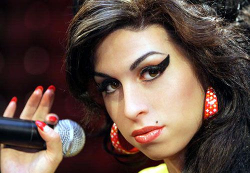 Amy Winehouse Makeup