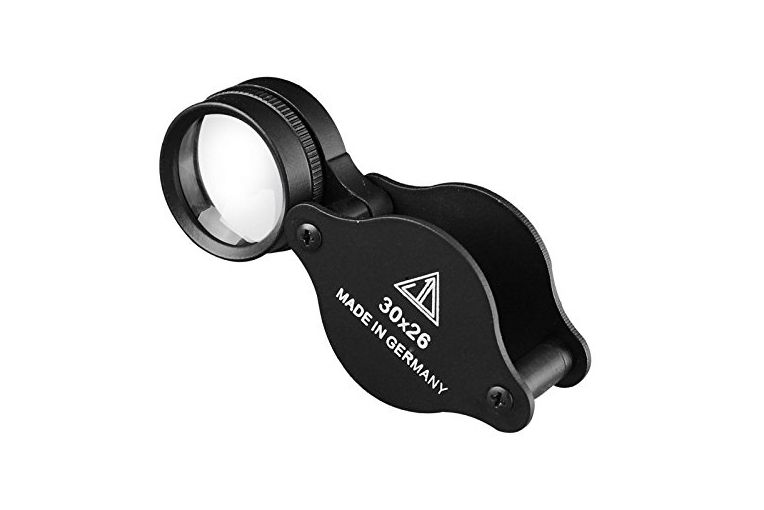 En example of a jewelry loupe