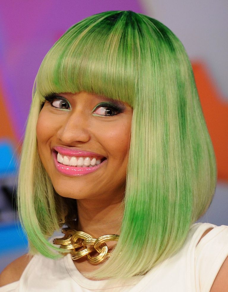 ניקי Minaj green hair