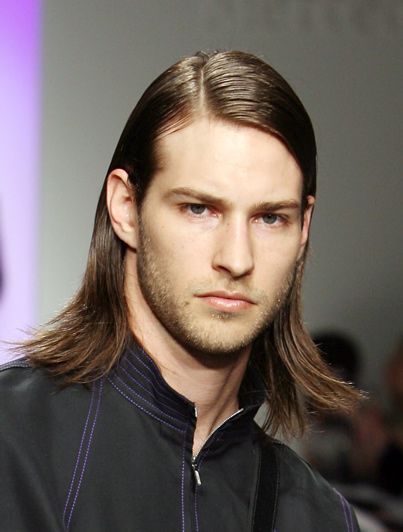 Erkekler için uzun saç modeli ilham