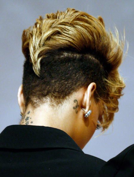 Rihanna's hair from the back