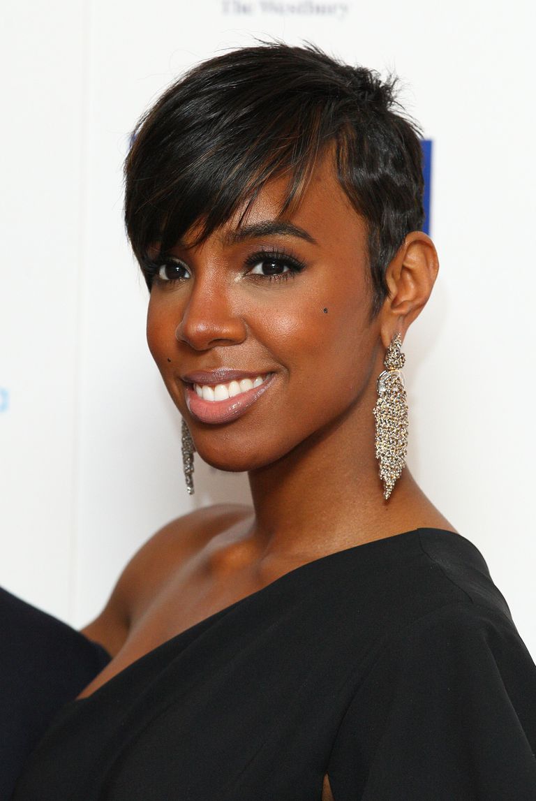 Kelly Rowland with short hairstyle