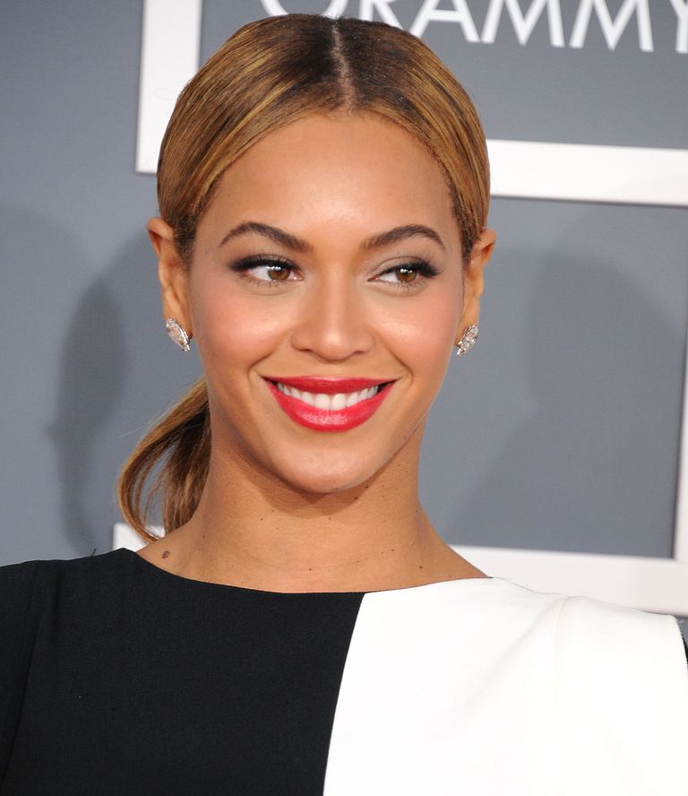 Beyonce Grammy Awards 2013 red lip