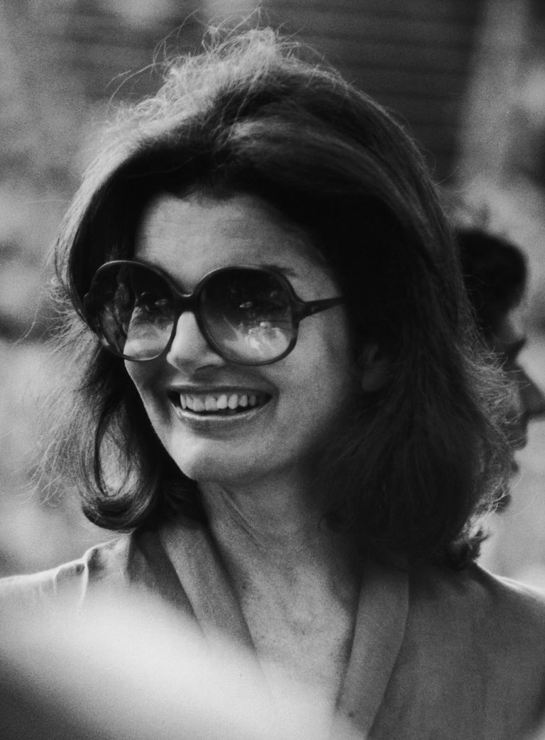 Jacqueline Onassis square face shape