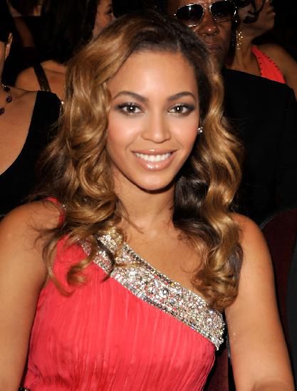 Beyonce Knowles attends the 40th NAACP Image Awards held at the Shrine Auditorium on February 12, 2009 in Los Angeles, California