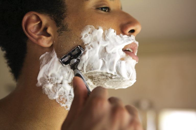 एक दाढ़ी दाढ़ी करने का सही तरीका
